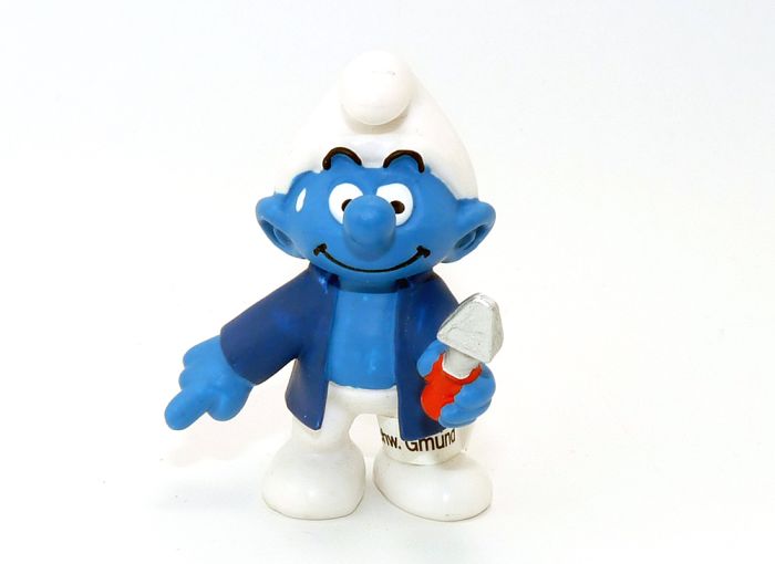 20768: Hausmeister Schlumpf (2015) - blauer Kragen von Schleich. Größe  5,5cm