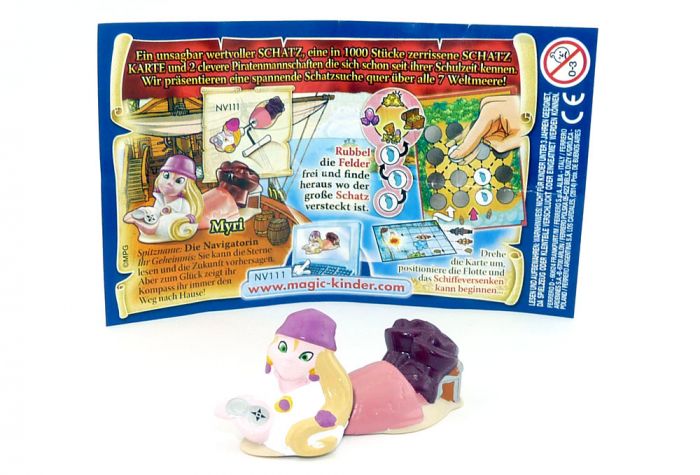 Myri mit Schatzkarte und Beipackzettel (Monster & Piraten)