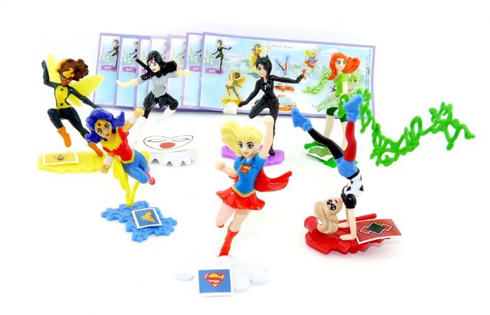 Figurensatz von den DC Super Hero Girls mit allem Zubehör
