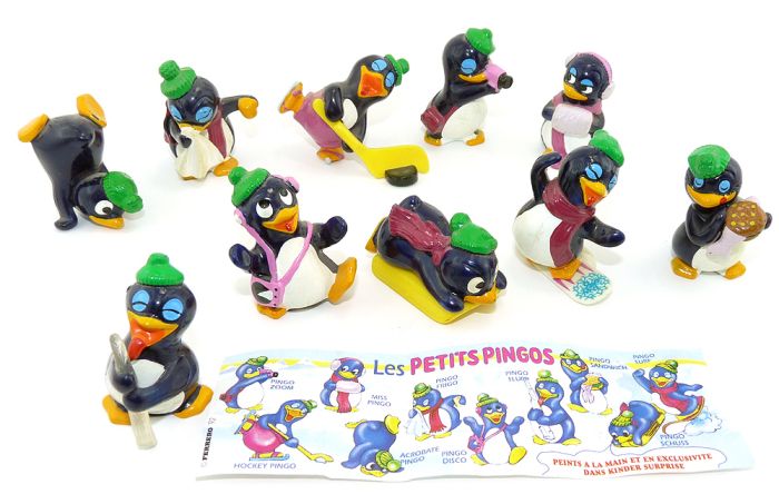 Les PETITS PINGOS Set. 10 Figuren und der Serien Beipackzettel 