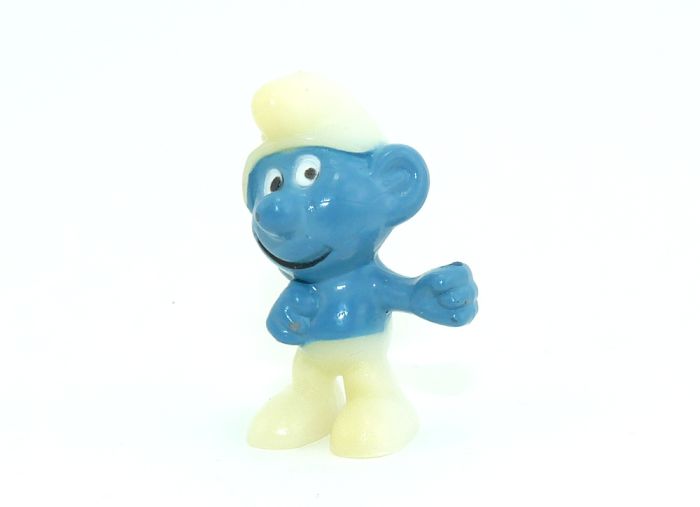 Eitelkeitsschlumpf als Erdbeerschlumpf  (Ü-Ei Rarität)