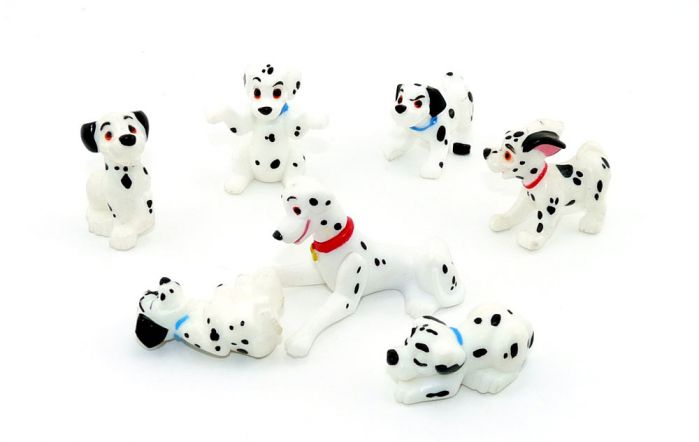 7 unterschiedliche Hundefiguren aus dem Film 101 Dalmatiner (Firma Nestle)