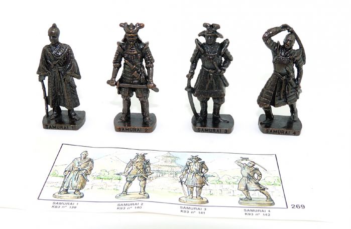 Satz Samurai Figuren mit farbigen Beipackzettel (Metallfiguren)
