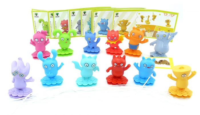 Figurensatz mit 12 Figuren der  UglyDolls Figuren + Zettel und Benzel aus dem Kinder Joy Ei