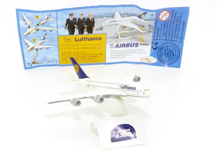 Kinder Überraschung Lufthansa Airbus A330-A300 Flugzeug