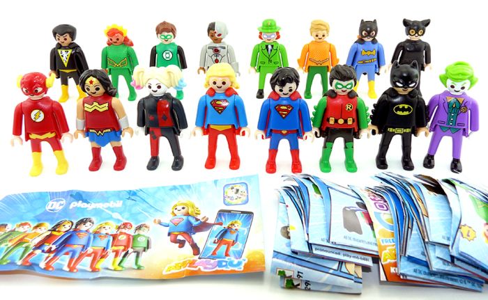 16er Figuren Satz von DC Playmobil 2025 komplett. Größe der Figuren 55mm