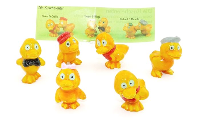 Die Kuschelenten mit Beipackzettel von Firma Bofrost