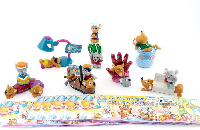 Figurensatz ist die Katze aus dem Haus mit allen Beipackzetteln (Komplettsätze)