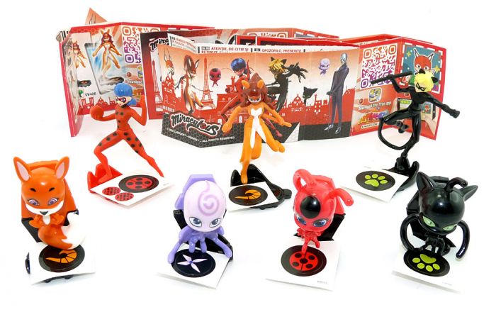Miraculous 2 Figuren Set. 7 Figuren der Serie mit Zubehör (Hawkmoth ist nicht dabei)