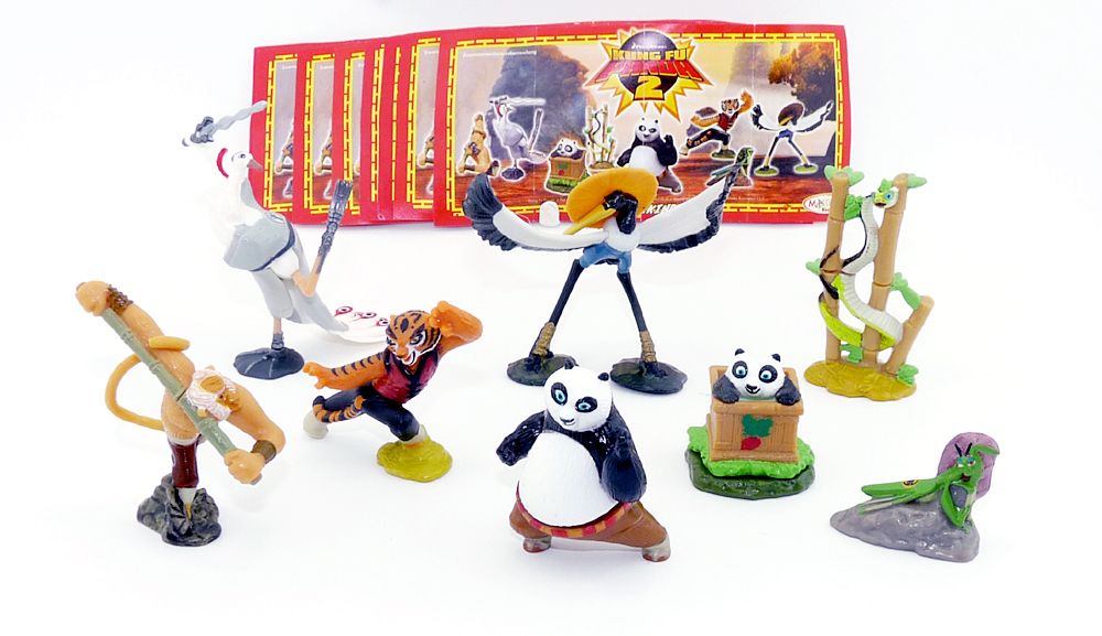 1Komplettsatz Kung Fu Panda 2   alle Figuren mit Deutschen Bpz!! 