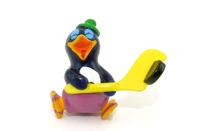 Eddy Eigentor mit Eishockeyschläger als EU Figur (Serie Funny Pingos)