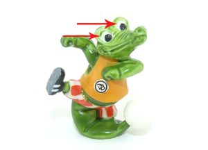 Dribbel Drago, wo der Augenhintergrund nicht weiß bemalt ist (Ü-Ei Variante)