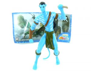 Jake aus den Film Avatar. Größe der Filmfigur 11cm.  Maxi Ei von Ferrero 2023 mit den Beipackzettel VUB16