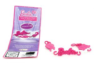 Armband mit Beipackzettel aus der Serie Barbie I CAN BE