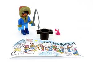 Angler Steckfigur aus dem Satz "Bei den Eskimos" von 1994 mit Beipackzettel