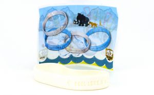 Armband, FEEL LIKE A NUT mit Beipackzettel in weiß (ICE AGE 2)