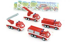 Feuerwehr im Einsatz. Alle 4 Modelle mit allen Beipackzetteln (Feuerwehr - Autos)