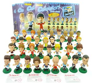 36 Fußballer Figuren von 2003 - 2004. Calciatori von der Firma Panini