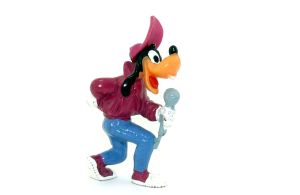 Goofy von Micky und Freunde mit der Schirmmützennummer 2