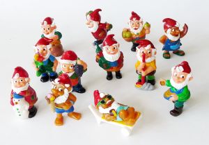 Jahreszeitenzwerge EU Satz. Alle 12 Figuren (Sätze Ausland)