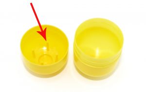 Eierkapsel mit Schüttel Schutz (4 Stangen in der Kapsel)