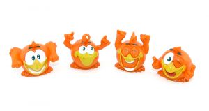 4 lustige Vogelfiguren die pfeiffen können