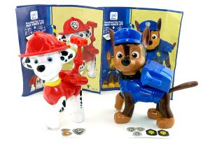 2 Figuren Marshall und Chase von Paw Patrol. Aus dem Maxi Überraschungsei. Größe 10cm 