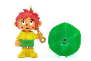 Original Pumuckl Figur mit Schirm aus der Serie "Der Kobold Pumuckl"