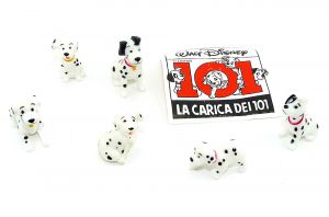 101 Dalmatiner Figuren besteht aus 6 schönen Figuren von 1994 mit Beipackzettel [Firma Nestle]