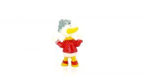 Oma Duck in rot wo das Grundmaterial noch sehr schön weiß ist (Alte Ü-Ei Figuren)