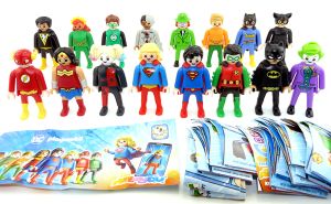 16er Figuren Satz von DC Playmobil 2025 komplett. Größe der Figuren 55mm