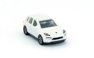 Weißer Porsche Cayenne als Automodell Maßstab 1:87 (Porsche Serie von 2011)