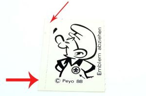 Emblemaufkleber der Fußball-Schlümpfe auf Folie mit schmalem Rand links