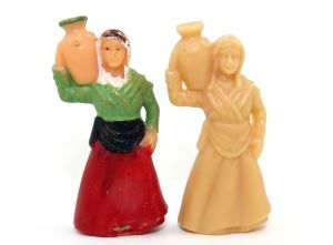 Rohling der Bäuerin mit Krug aus dem Jahr 1978. Grundmaterial etwas dunkler als bei der Serienfigur