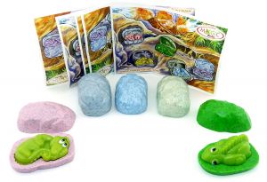 Satz Schnarch Saurier mit allen Beipackzetteln. Alle 5 Dino Figuren