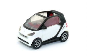 Weißer Smart Fortwo V0832 "Automodell Maßstab 1:87" (Autos - Züge - Loks)