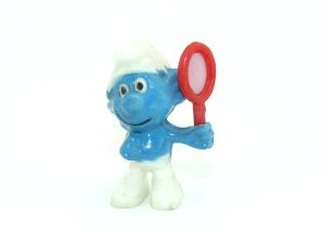 Eitelkeitsschlumpf mit Spiegel. Spiegelfläche sehr dünn besprüht