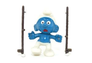 Stelzenlaufschlumpf aus der Serie Olympiade der Schlümpfe mit Eierlei Garantieschein