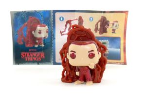 Eleven in rot aus der Serie Stranger Things mit Zettel (Kennung VC276) 