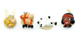 Set Asterix Ansteckpin - Anstecker aus der Serie "Asterix in Amerika". Alle 4 Anstecker der Serie
