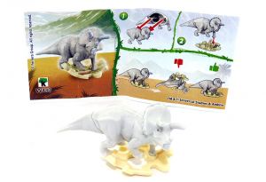Triceratops aus der Serie Jurassic World mit der Kennung VV430