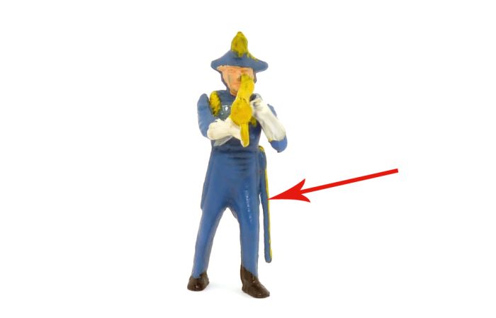 Soldat mit Posaune, wo der Säbel innen nicht gelb bemalt wurde (Soldaten und Uniformen)