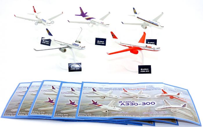A330 - 300 Airbus von 2018. Alle 5 Flugzeugmodelle mit Zubehör und Beipackzettel