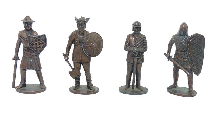 Set Krieger 1. - 12 Jahrhundert aus Kupfer. Alle 4 Figuren der Serie