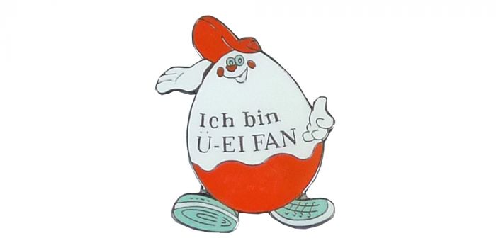 Pin vom Eiermann mit der Aufschrift "Ich bin Ü-Ei FAN"